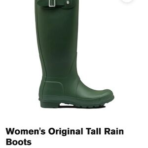 Hunter Green Winter Rain Boots with Matte Finish